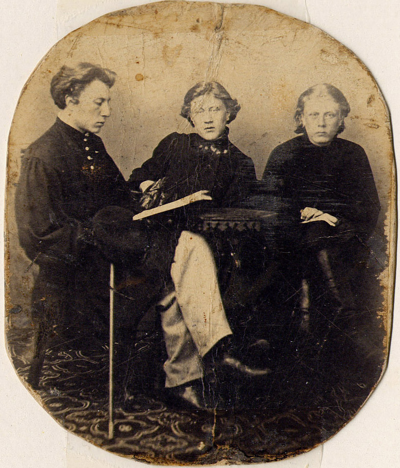 Братья Коробьины Павел, Александр и Порфирий. Фото 1868